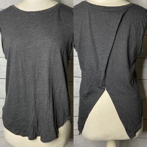 American Eagle Outfitters grey split back small